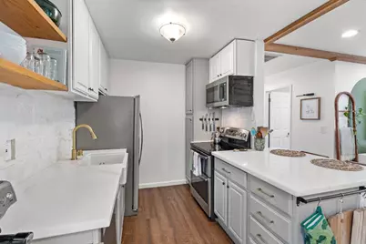 14245 Lora Dr 16, Los Gatos, CA 95032 - Photo 17