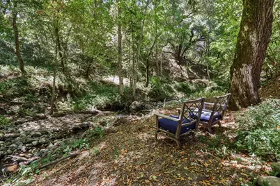 6600 Redwood Retreat Rd, Gilroy, CA 95020 - Photo 23