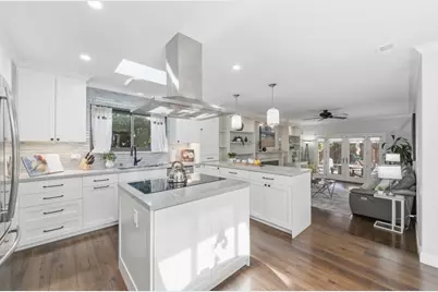 247 Pelican Ct, Foster City, CA 94404 - Photo 11