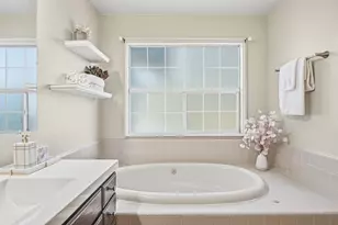 2163 Woodard Rd, San Jose, CA 95124 - Photo 31