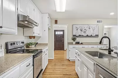 2163 Woodard Rd, San Jose, CA 95124 - Photo 19