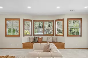 2163 Woodard Rd, San Jose, CA 95124 - Photo 9