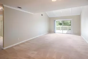 6354 Whaley Dr, San Jose, CA 95135 - Photo 5