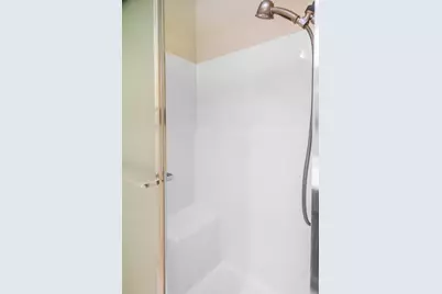 6354 Whaley Dr, San Jose, CA 95135 - Photo 27