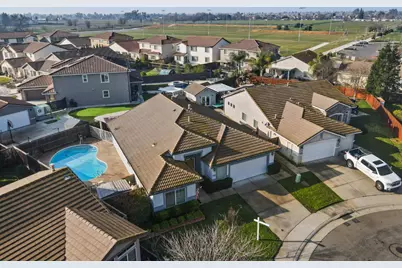 9942 Valderama Way, Sacramento, CA 95829 - Photo 37