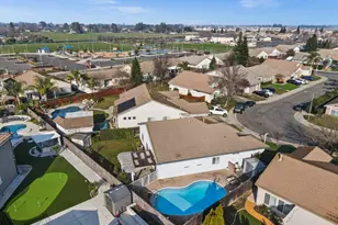 9942 Valderama Way, Sacramento, CA 95829 - Photo 41