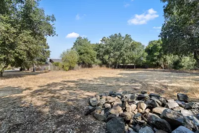 10621 Madera Dr, Cupertino, CA 95014 - Photo 3