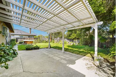 1289 Morningside Dr, Sunnyvale, CA 94087 - Photo 47