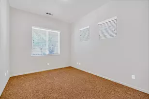 1149 Bellflower Way, Los Banos, CA 93635 - Photo 15