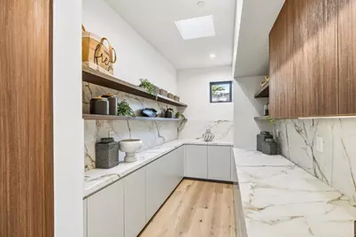 175 Beverly Ln, Los Altos, CA 94022 - Photo 27