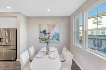 1577 Pratt Pl, Santa Clara, CA 95050 - Photo 23