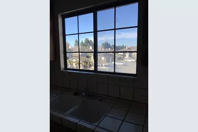 1056 Padre Dr 4, Salinas, CA 93901 - Photo 7