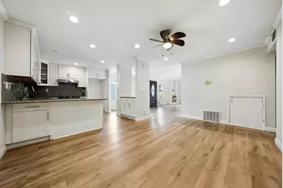 2114 Bennighof Ct, San Jose, CA 95121 - Photo 11