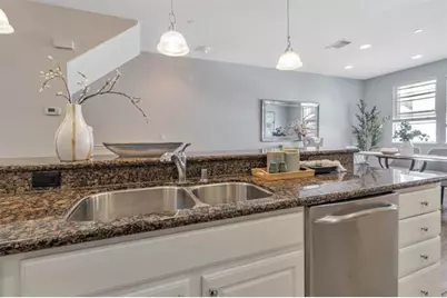 907 Rancho Pl, San Jose, CA 95126 - Photo 11