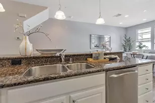 907 Rancho Pl, San Jose, CA 95126 - Photo 11