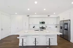 44908 Wisdom Rd 203, Fremont, CA 94538 - Photo 3