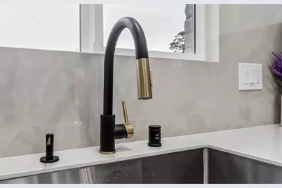 1531 Carmel Dr, San Jose, CA 95125 - Photo 11