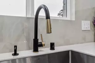 1531 Carmel Dr, San Jose, CA 95125 - Photo 11