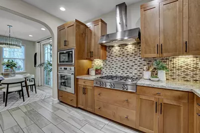 136 Avellino Way, Mountain View, CA 94043 - Photo 17