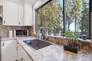 26 Big Tree Rd, Woodside, CA 94062 - Photo 11