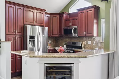 301 Boatswain Ct, Hercules, CA 94547 - Photo 9