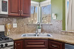 301 Boatswain Ct, Hercules, CA 94547 - Photo 13