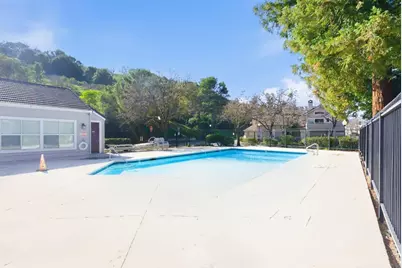 301 Boatswain Ct, Hercules, CA 94547 - Photo 43