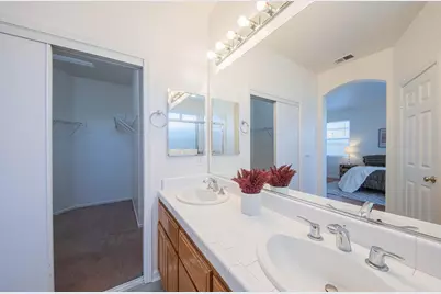1838 Lancashire Dr, Salinas, CA 93906 - Photo 15