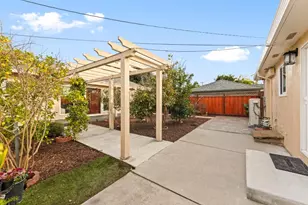 220 N Cypress Ave, Santa Clara, CA 95050 - Photo 49