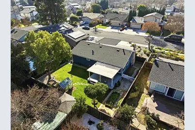 925 Blake Ct, Gilroy, CA 95020 - Photo 27