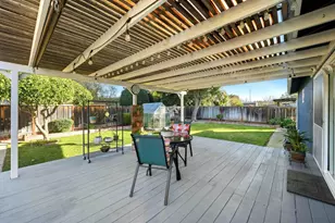 925 Blake Ct, Gilroy, CA 95020 - Photo 25