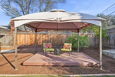 1090 Butte Ct, Sunnyvale, CA 94087 - Photo 35