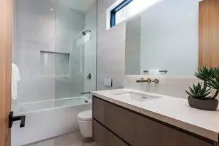 100 New Place Rd, Hillsborough, CA 94010 - Photo 29