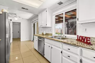 2320 Lido Cir, Stockton, CA 95207 - Photo 11