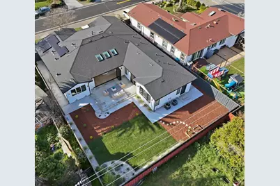 1340 Norman Dr, Sunnyvale, CA 94087 - Photo 71