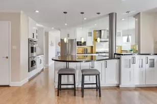 1063 Ginger Ln, San Jose, CA 95128 - Photo 17