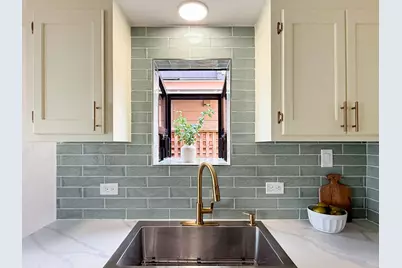 625 Gilroy Dr, Capitola, CA 95010 - Photo 13