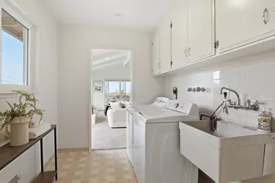 945 Andover Way, Los Altos, CA 94024 - Photo 39