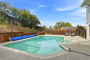 945 Andover Way, Los Altos, CA 94024 - Photo 43