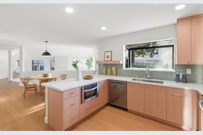 248 Walker Dr 17, Mountain View, CA 94043 - Photo 11