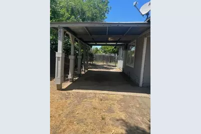 2343 Erickson St, Sacramento, CA 95815 - Photo 27