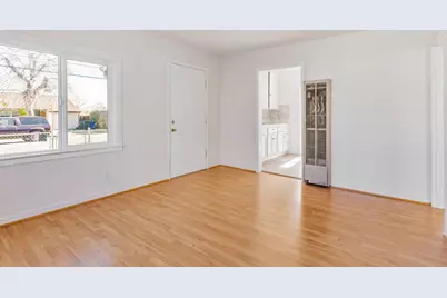 2343 Erickson St, Sacramento, CA 95815 - Photo 11