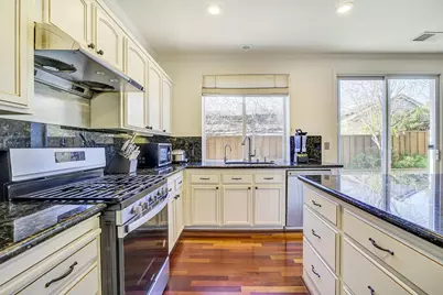 6751 Positano Ln, San Jose, CA 95138 - Photo 15