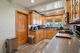 13805 Colony Ave, San Martin, CA 95046 - Photo 11