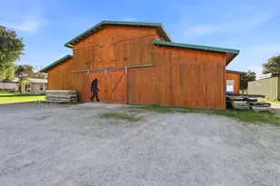 13805 Colony Ave, San Martin, CA 95046 - Photo 27