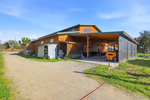 13805 Colony Ave, San Martin, CA 95046 - Photo 27