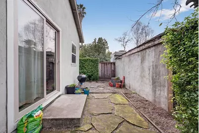 126B Hunolt St, Santa Cruz, CA 95060 - Photo 17