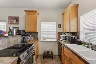 126b Hunolt St, Santa Cruz, CA 95060 - Photo 3