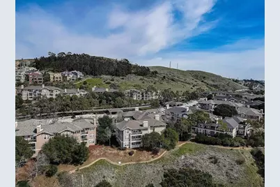 633 Swallowtail Ct, Brisbane, CA 94005 - Photo 29