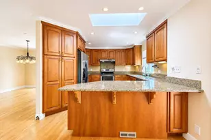 300 Ridgeway Rd, Woodside, CA 94062 - Photo 33